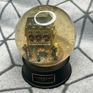 Vintage Givenchy Paris Christmas Street Scene 1999 Limited Edition Snow Globe